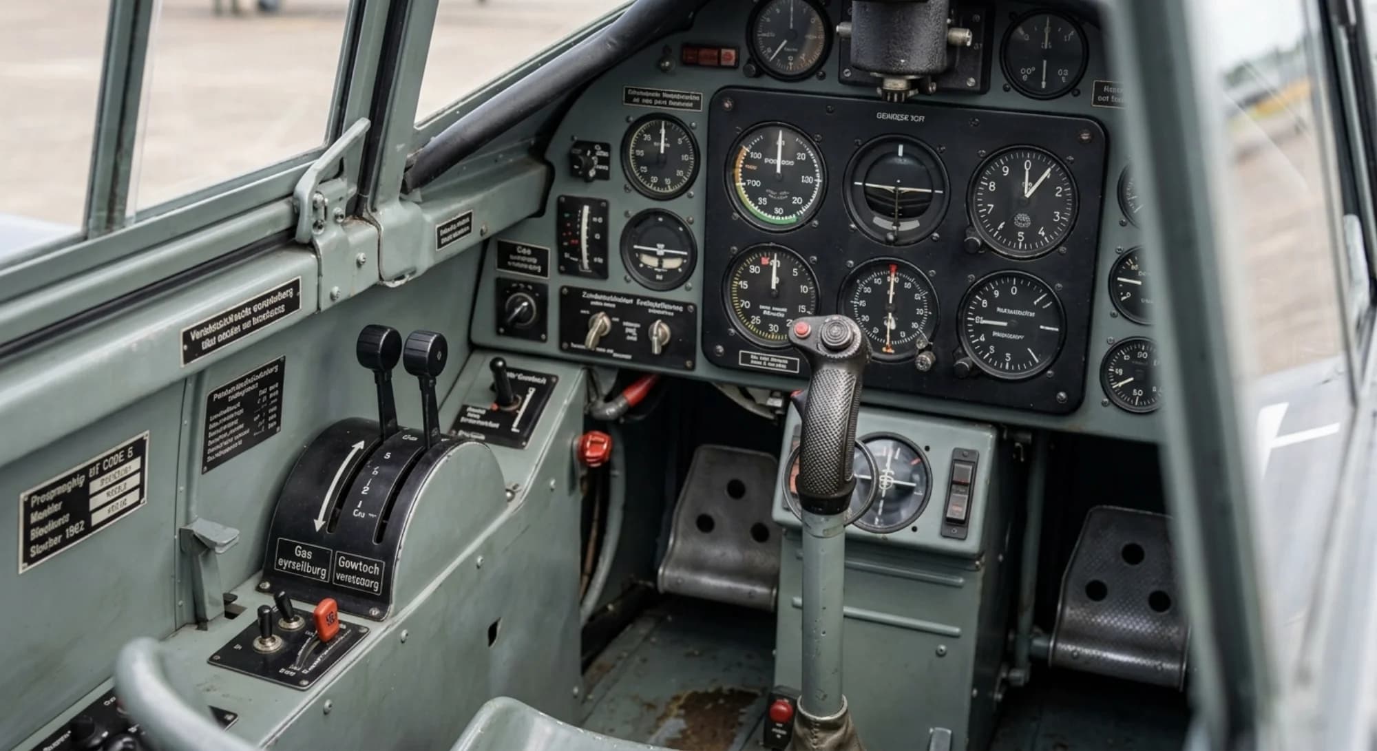 Messerschmitt Bf 109 1935 - Instrument Detail view
