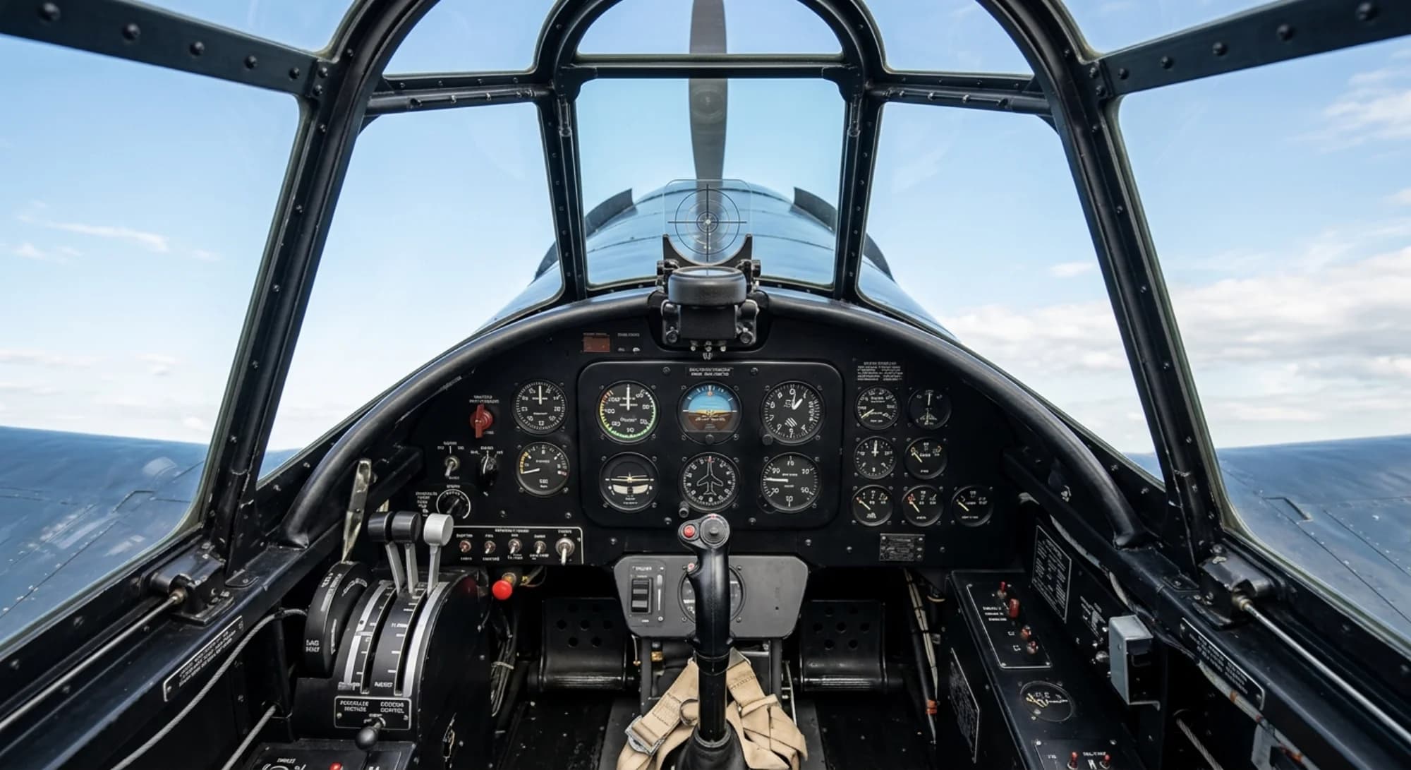 Vought Vought F4U Corsair 1940 - Cockpit view