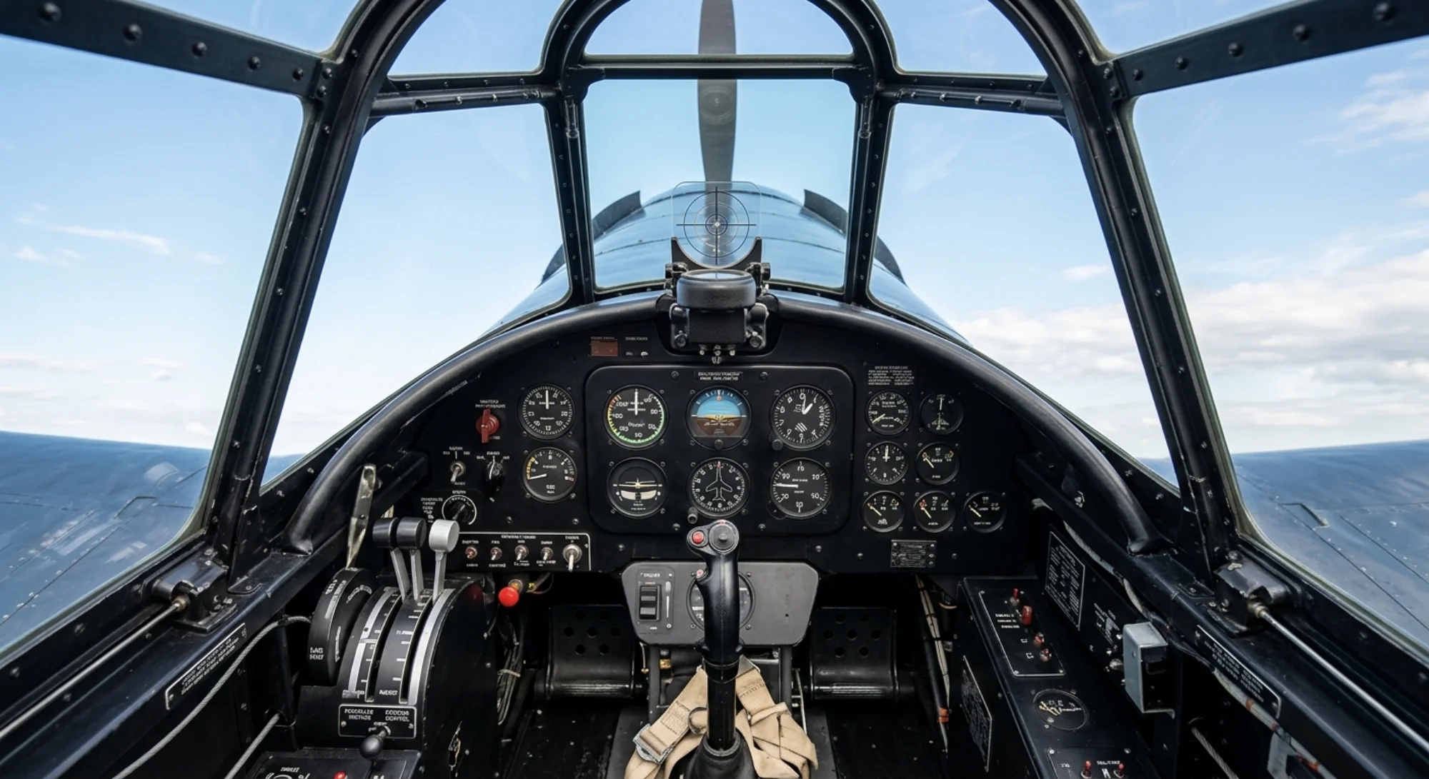 1940 Vought Vought F4U Corsair - Cockpit - Fighter aircraft